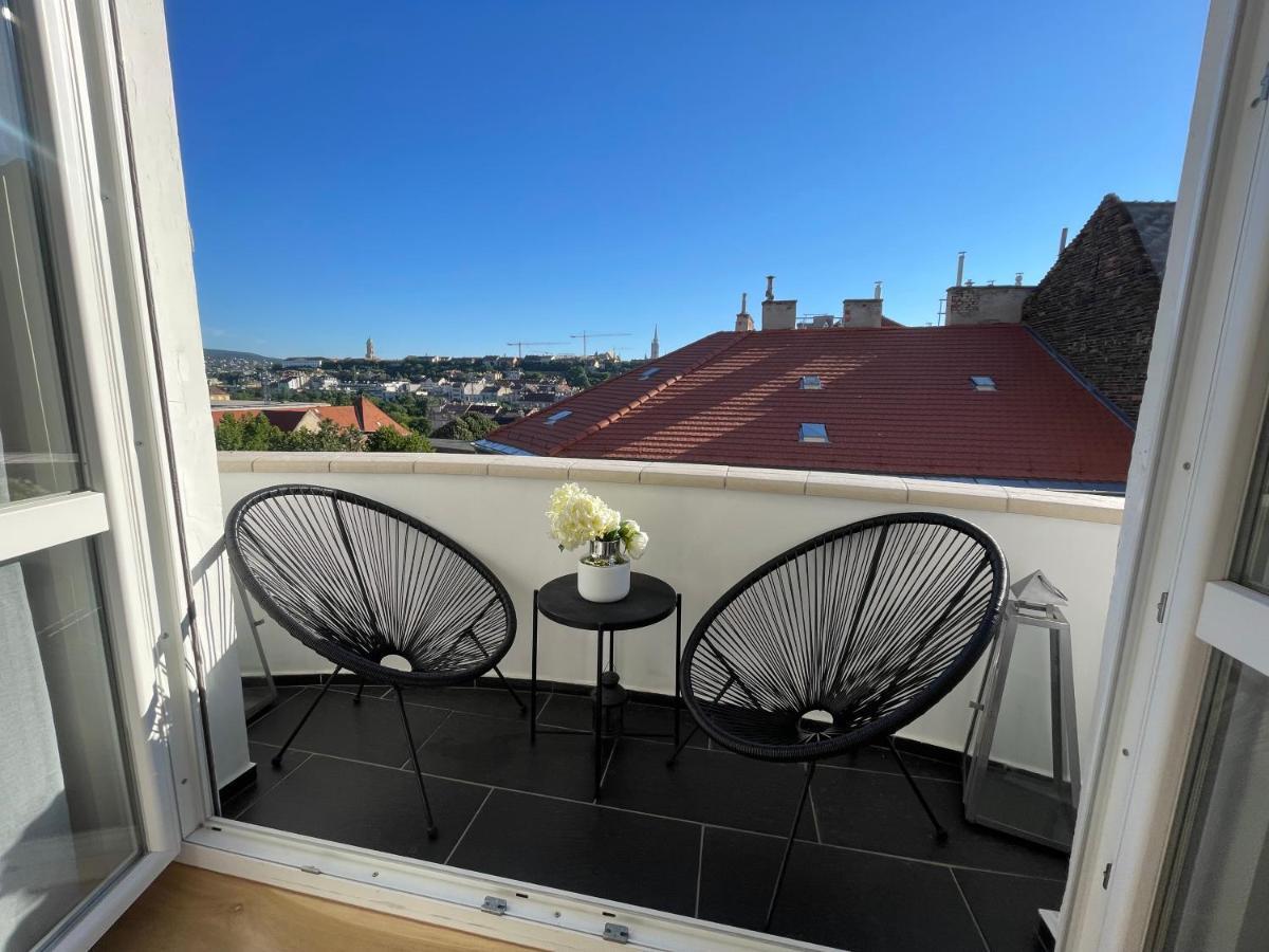 Budacastle Panoramic Luxurious Family Apt, Free Parking Included بودابست المظهر الخارجي الصورة