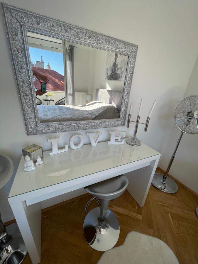 Budacastle Panoramic Luxurious Family Apt, Free Parking Included بودابست المظهر الخارجي الصورة