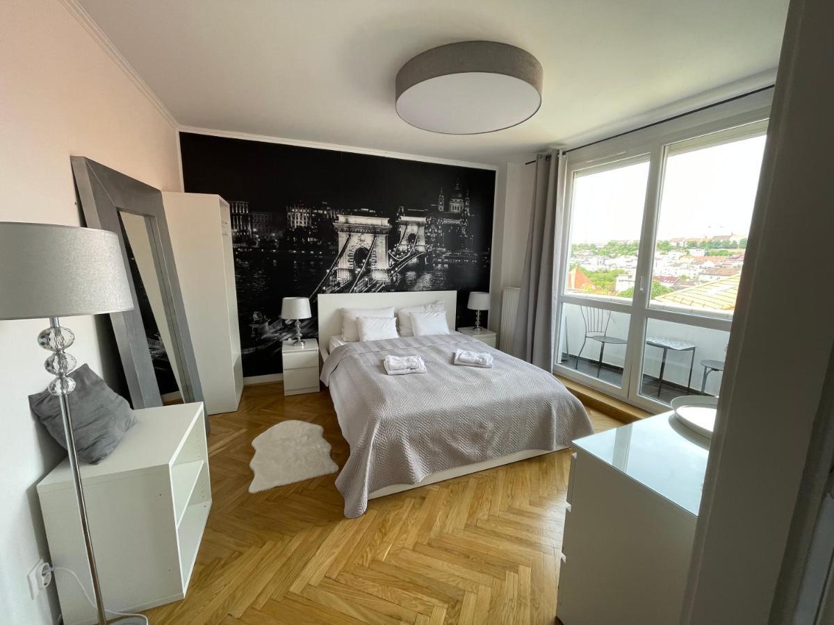 Budacastle Panoramic Luxurious Family Apt, Free Parking Included بودابست المظهر الخارجي الصورة
